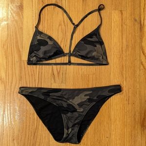 The Upside camo bikini - Gia Top and Moss Pant